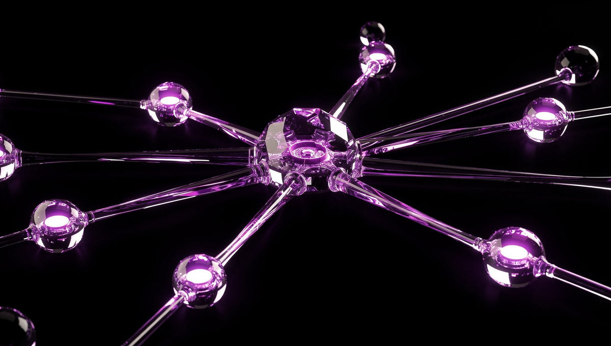 Kristallines lila 3D-Netzwerk mit zentralem Hub und verbundenen Knoten